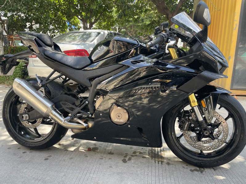 二手张雪机车500RR