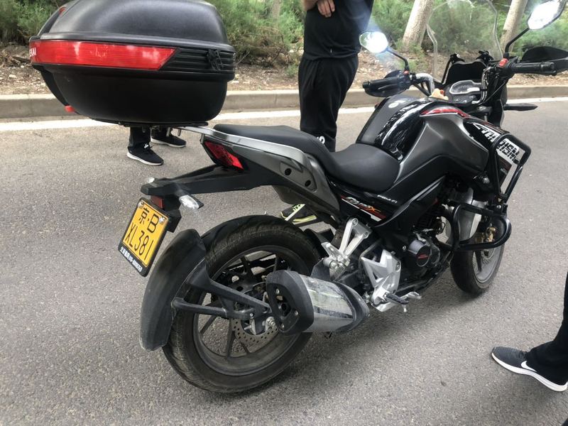 二手五羊本田猛鸷 CB190X