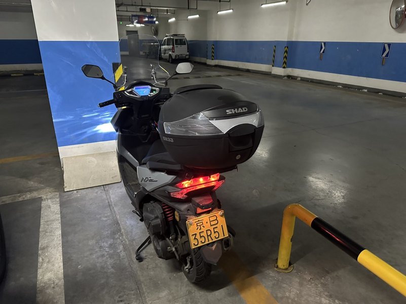 二手五羊本田NX125