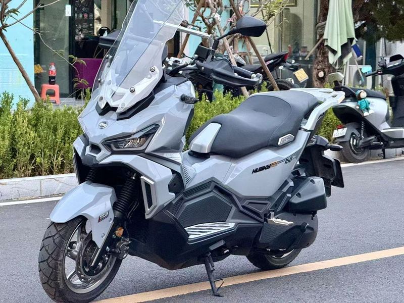 二手三阳哈士奇 Husky ADV150
