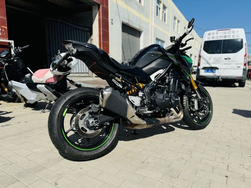 二手川崎Z900