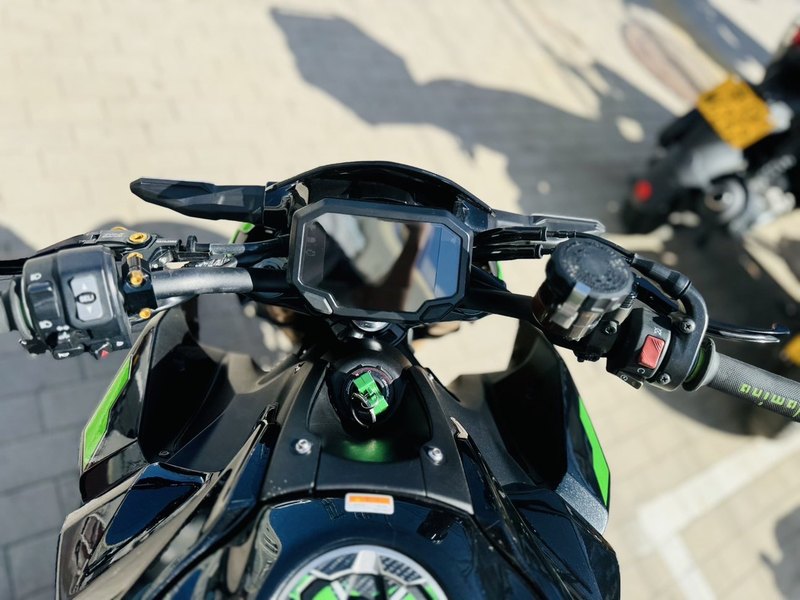 二手川崎Z900