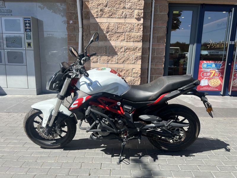 二手贝纳利蓝宝龙 BN302S