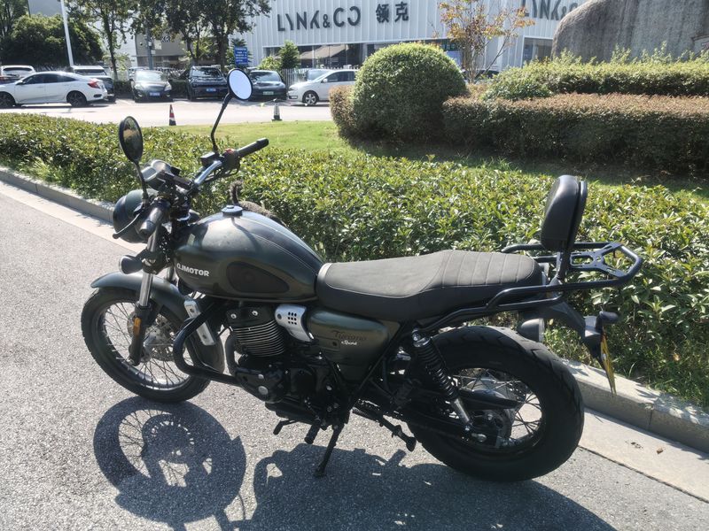 二手QJMOTOR逸250