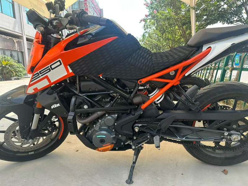 二手KTMR2R250 Duke