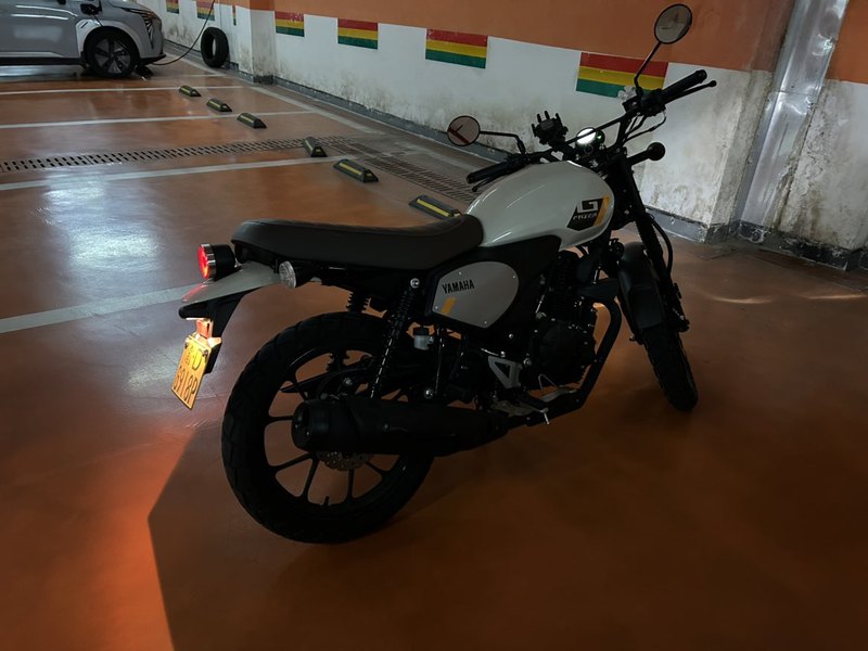 二手建设雅马哈GT150 Fazer