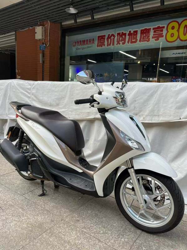 二手比亚乔Medley 150