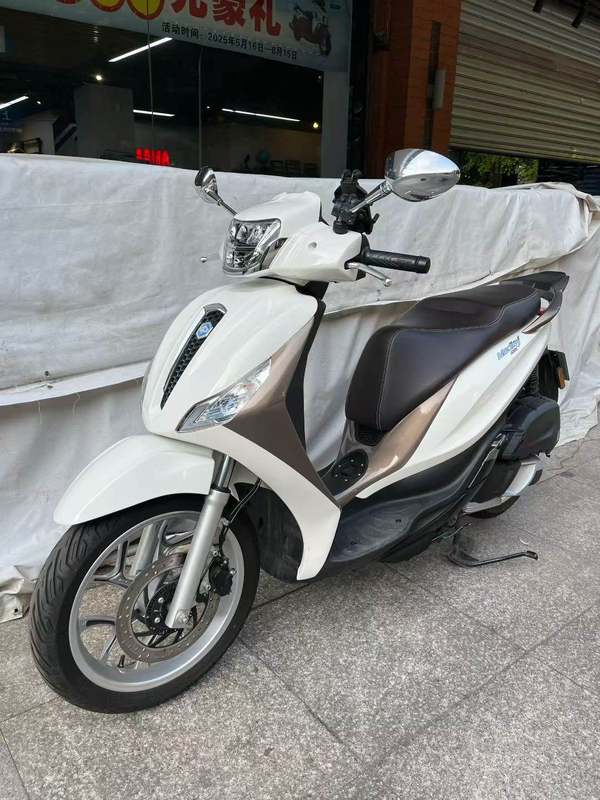 二手比亚乔Medley 150