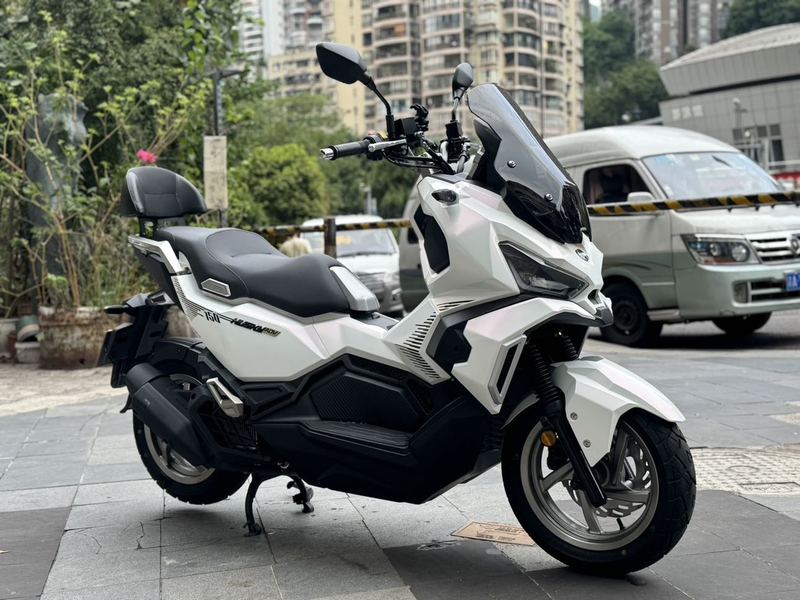 二手三阳哈士奇 Husky ADV150