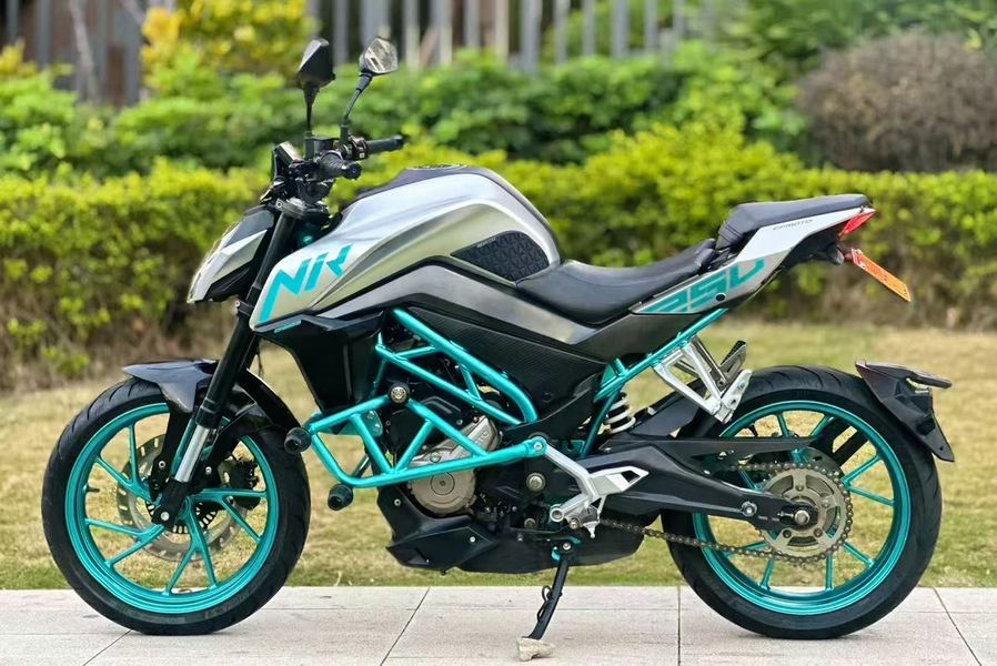 二手春风250NK