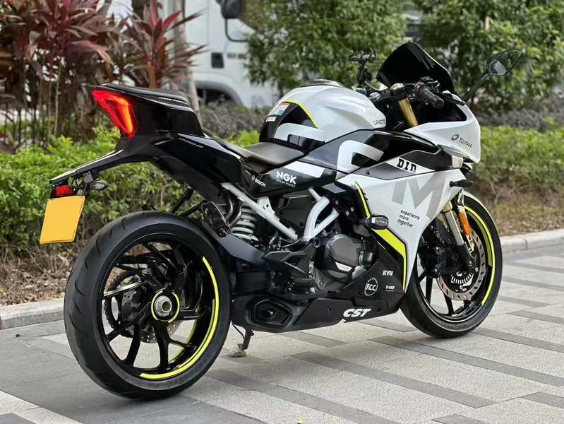 二手春风250SR