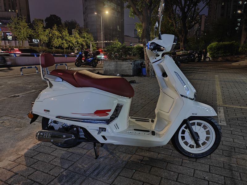二手QJMOTOR阳光迪诺