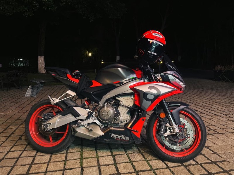 二手阿普利亚Tuono 660