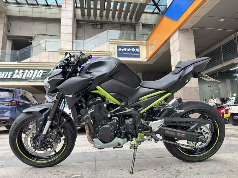 二手川崎Z900