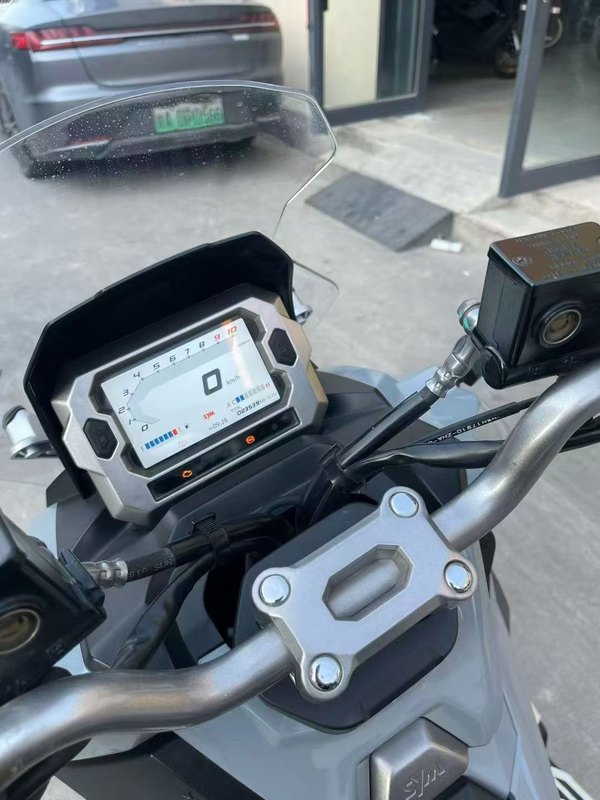 二手三阳哈士奇 Husky ADV150