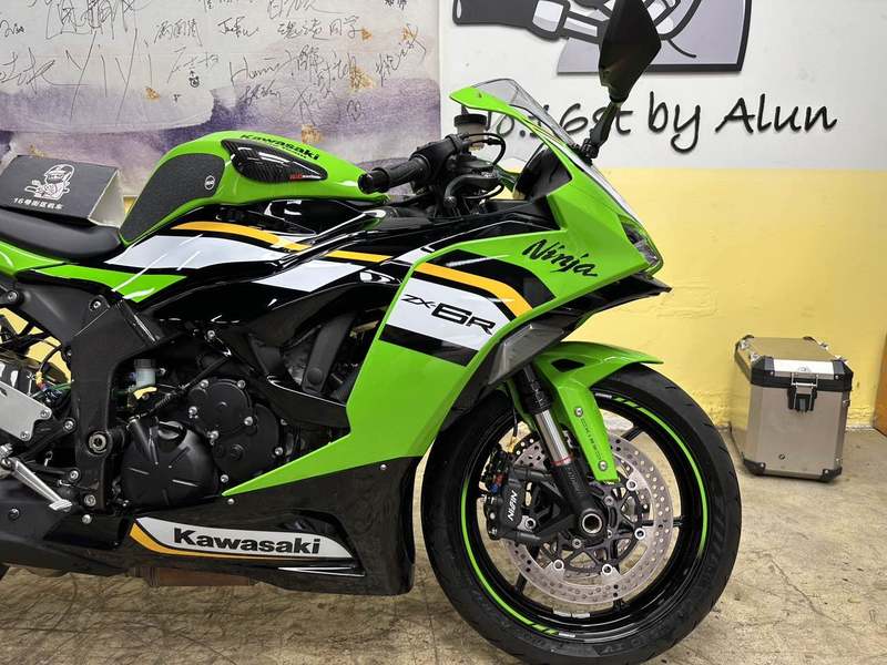 二手川崎Ninja ZX-6R 