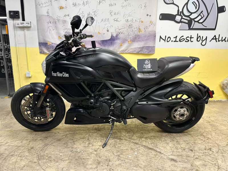 二手杜卡迪Diavel 
