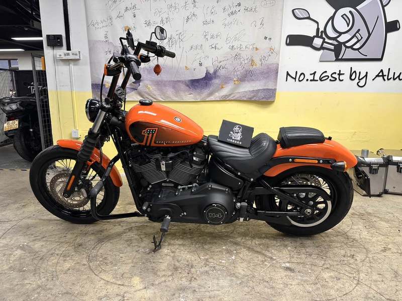 二手哈雷戴维森街霸 Street Bob