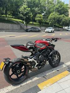 二手奥古斯塔Brutale 800