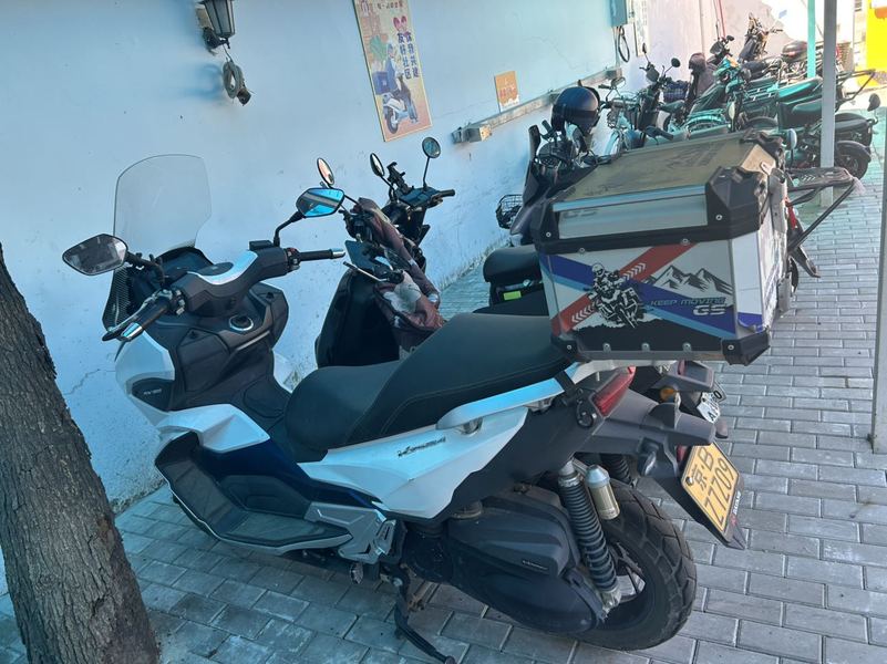 二手大阳V锐 ADV350