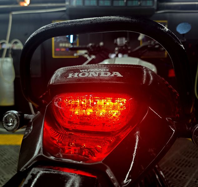 二手五羊本田鸷道 CB190SS