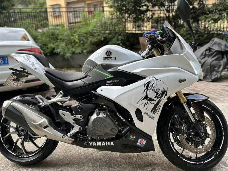 二手贝纳利龙卷风 Tornado 402R