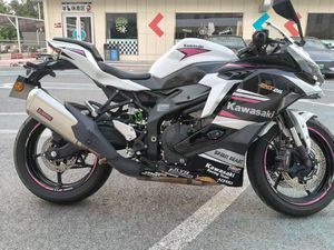 二手川崎ZX-4R