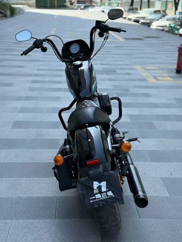 二手哈雷戴维森硬汉 lron 1200