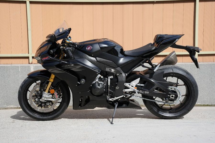 二手本田CBR 1000 RR-R