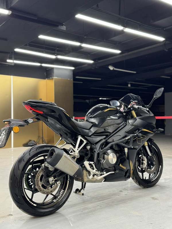 二手贝纳利龙卷风 Tornado 302R