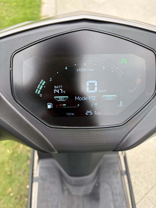 二手QJMOTOR鸿150RS