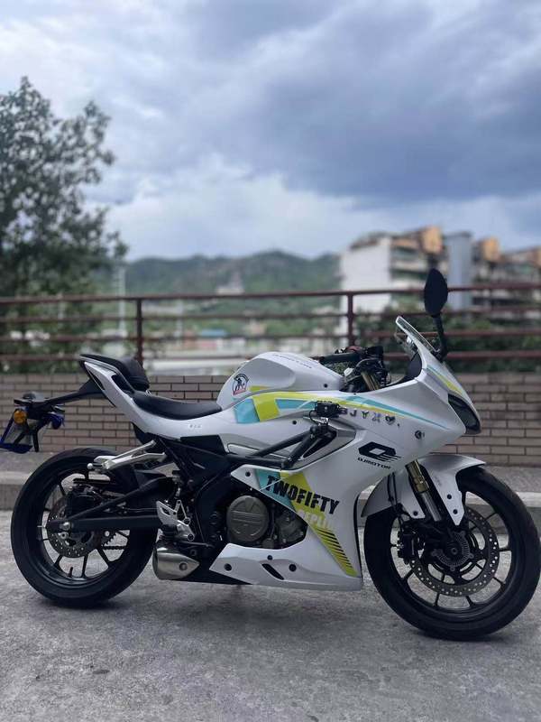 二手QJMOTOR赛250
