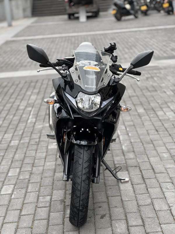 二手豪爵铃木GSX250R