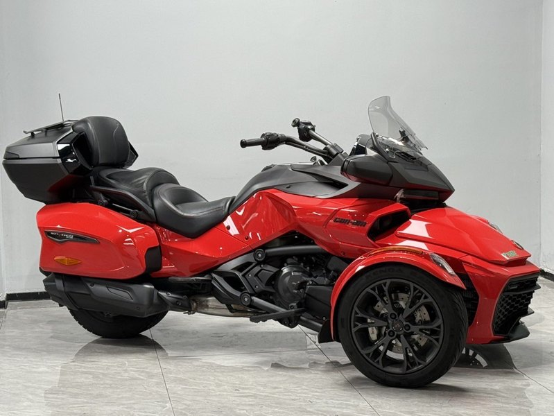 二手庞巴迪Spyder F3 