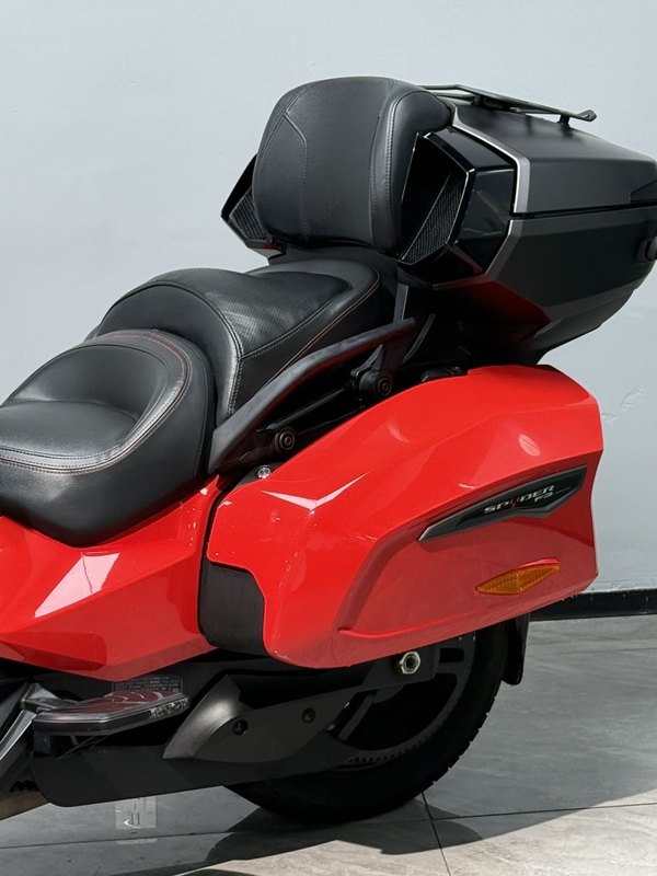 二手庞巴迪Spyder F3 
