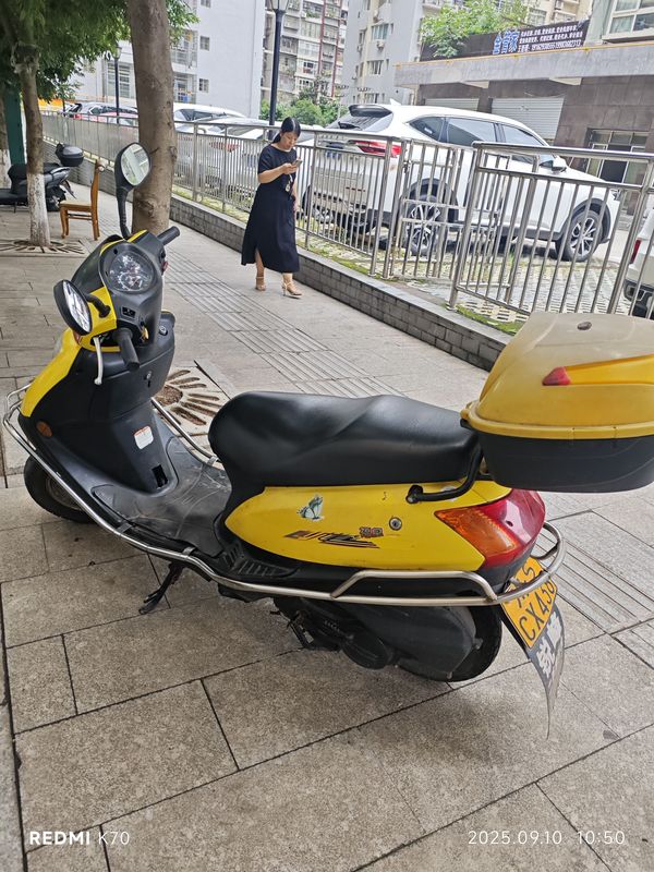 二手豪爵VM100E HJ100T-5C