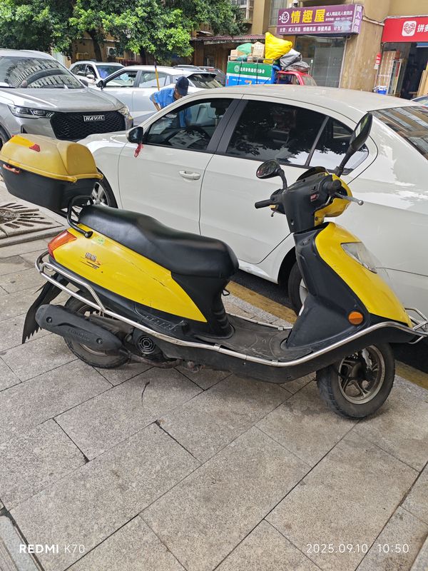二手豪爵VM100E HJ100T-5C