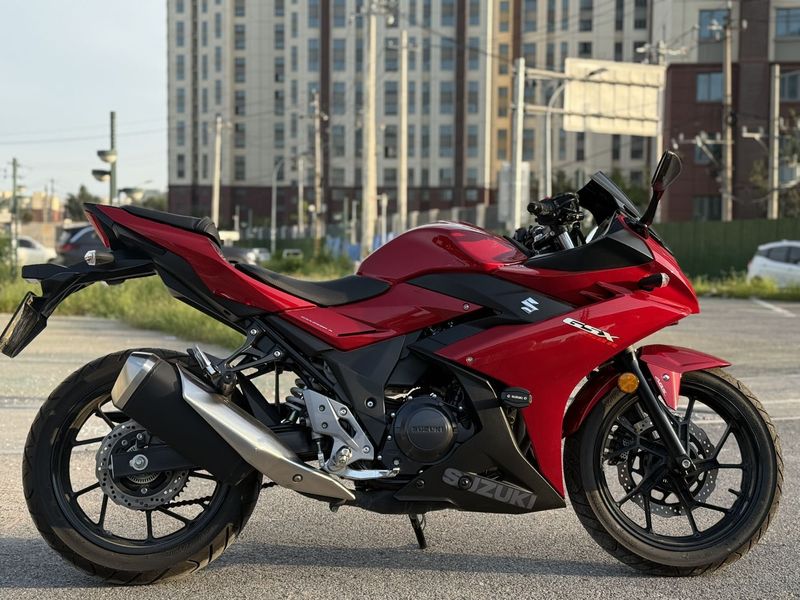 二手豪爵铃木GSX250R