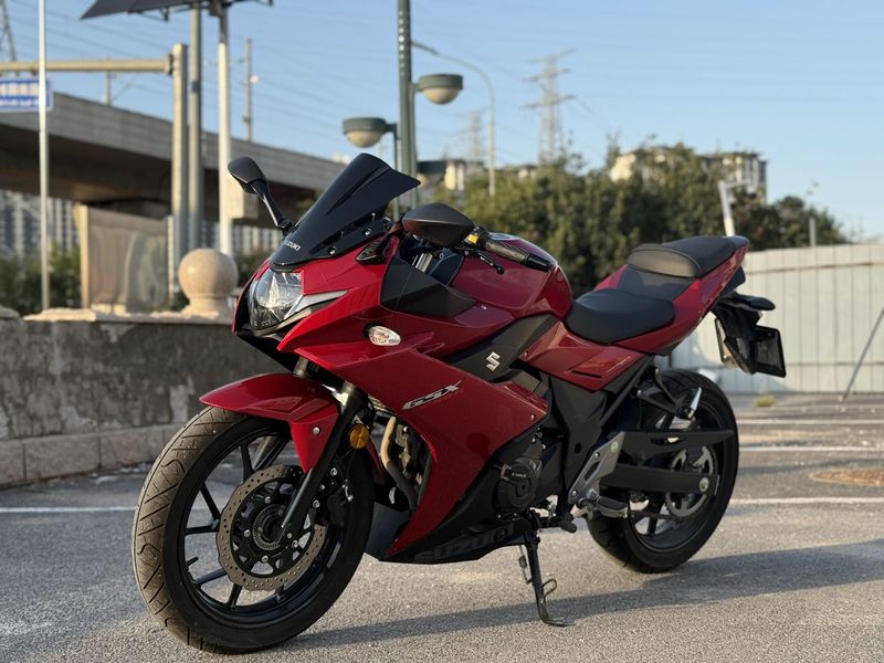 二手豪爵铃木GSX250R