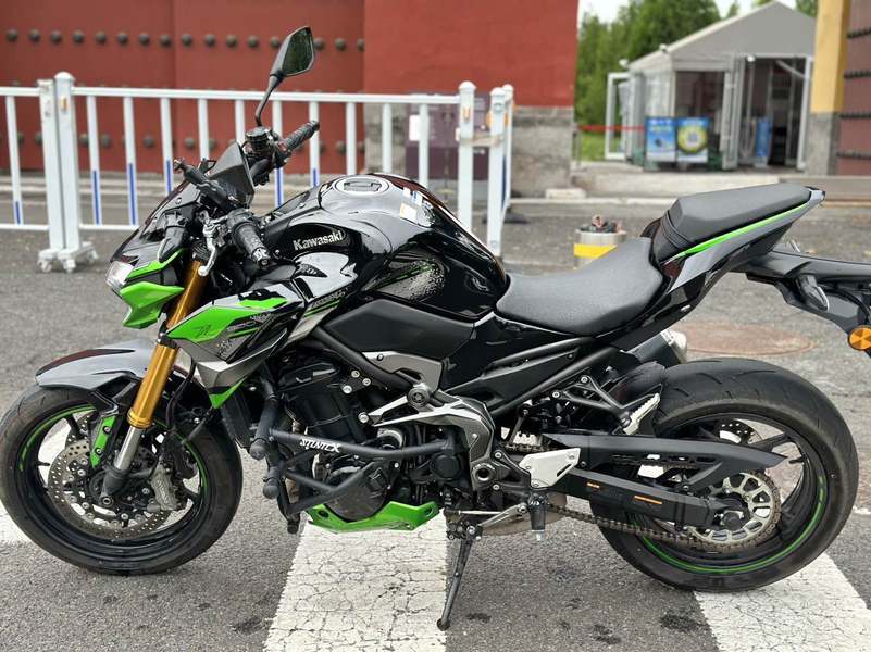 二手川崎Z900