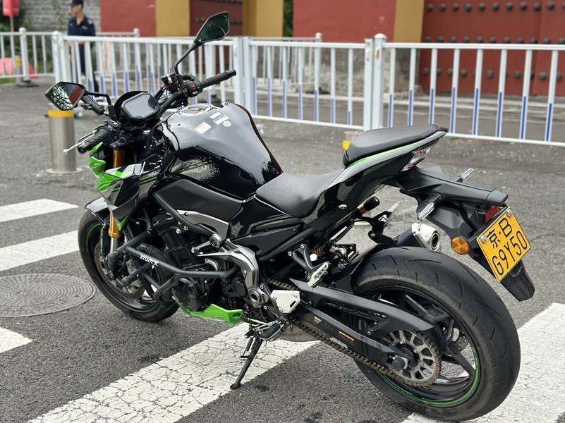 二手川崎Z900