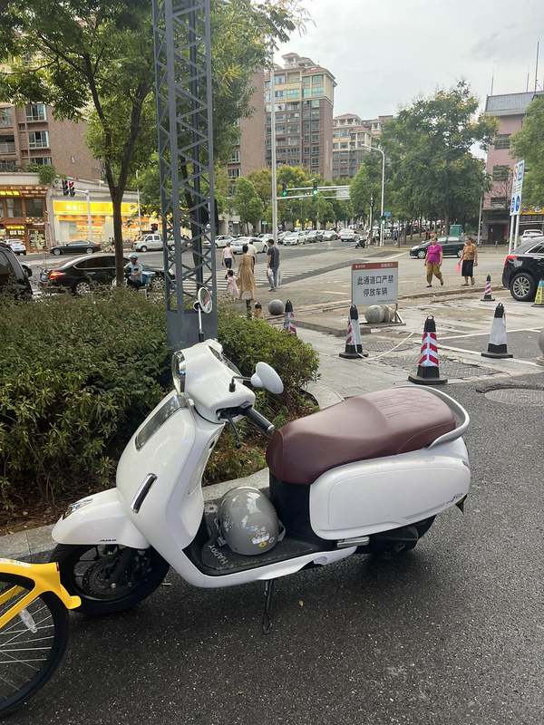 二手五羊本田NWF125
