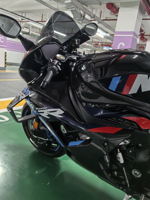 二手宝马M 1000 RR