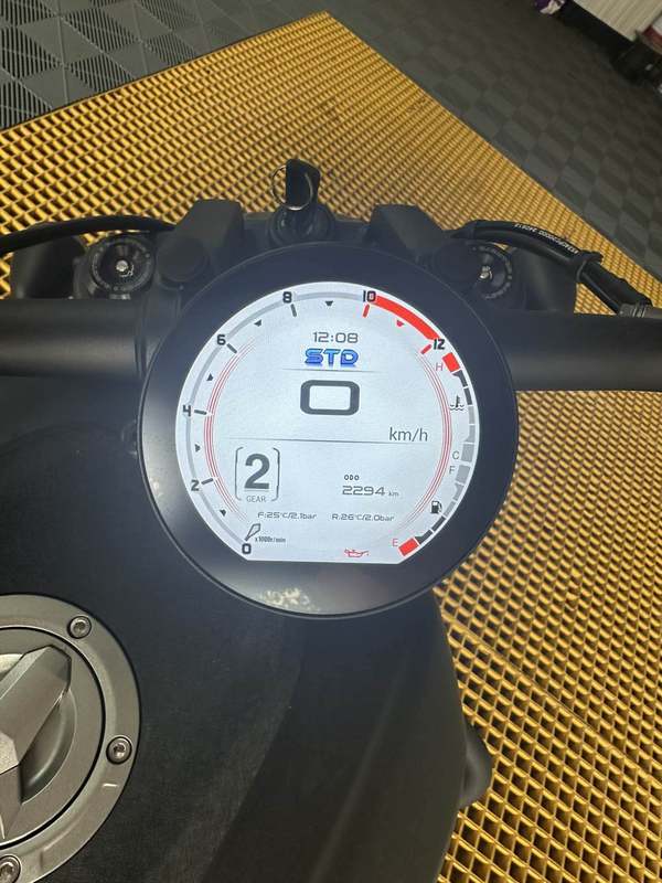 二手QJMOTOR闪600