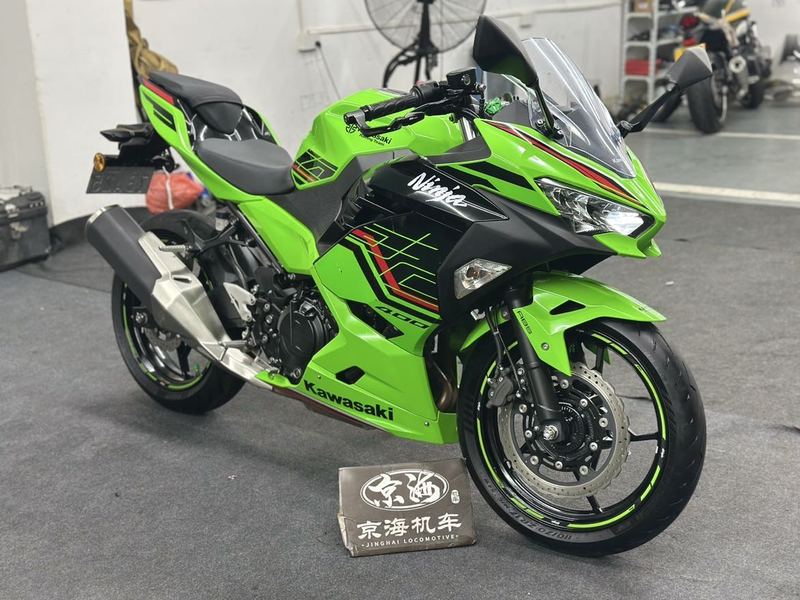 二手川崎Ninja 400