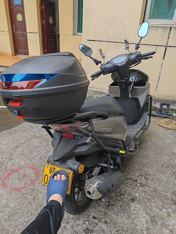 二手QJMOTOR鸿150RS