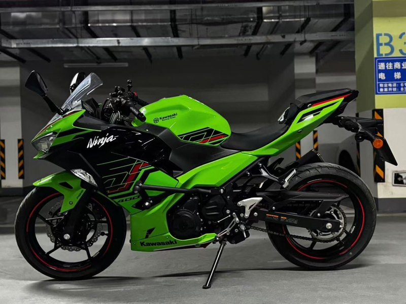 二手川崎Ninja 400
