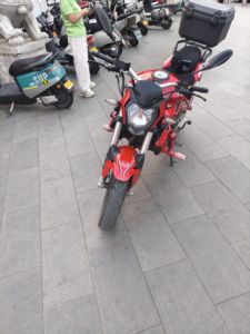 二手贝纳利红宝龙 TNT150i