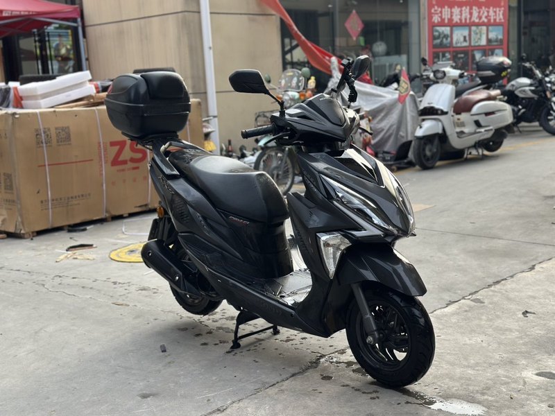 二手新大洲本田裂行 RX125Fi