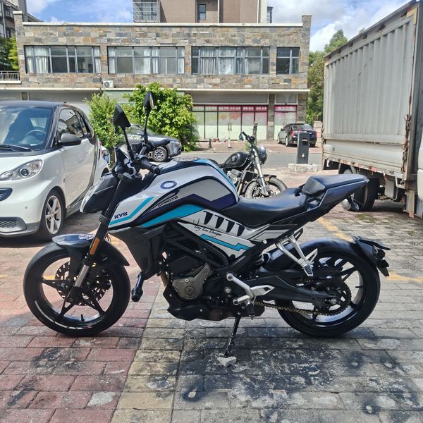 二手春风250NK